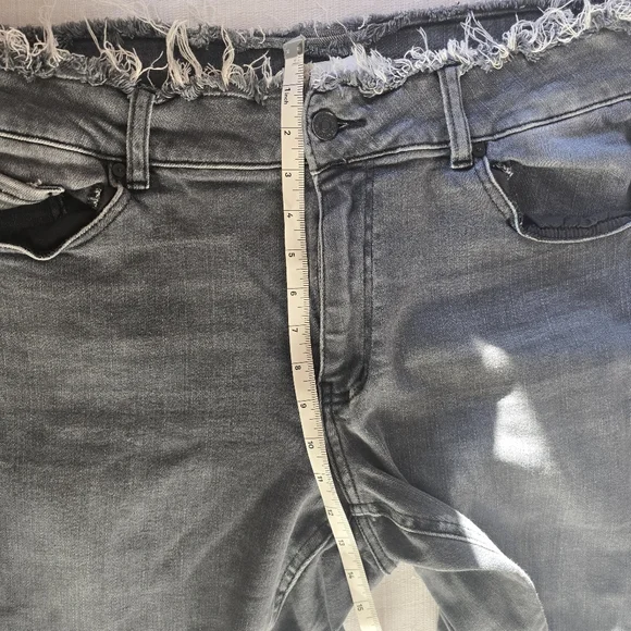 Maurices KanCan™ Black Wash Distressed Jeans – Size 18 - Picture 7 of 10